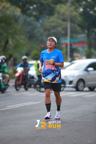 Race photo from Isoplus Run 2024 Surabaya