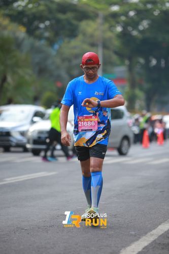 Race photo from Isoplus Run 2024 Surabaya