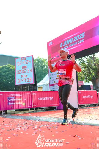 Race photo from Smartfren Run 2025 