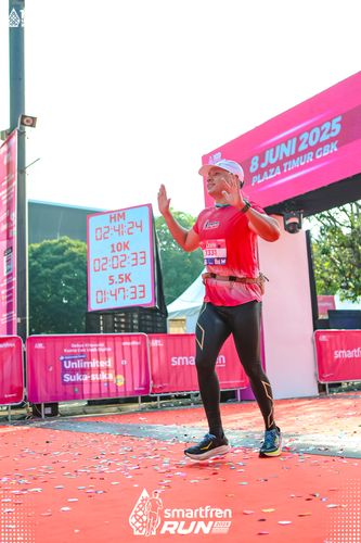 Race photo from Smartfren Run 2025 