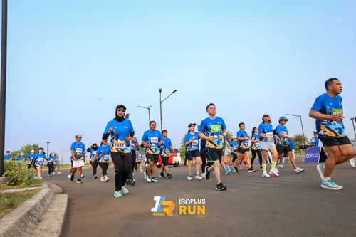 Race photo from ISOPlus Run 2024 Jakarta