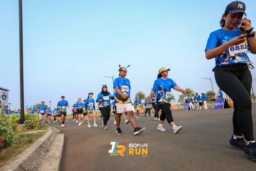 Race photo from ISOPlus Run 2024 Jakarta