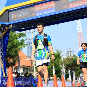 Race photo from SURABAYA ISOPLUS MARATHON 2026