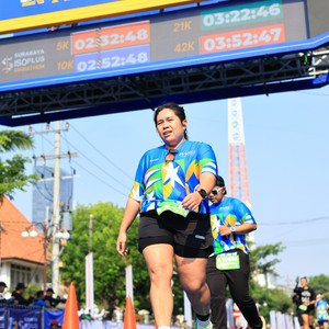 Race photo from SURABAYA ISOPLUS MARATHON 2026