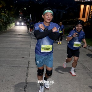 Race photo from BOGORUN 2026