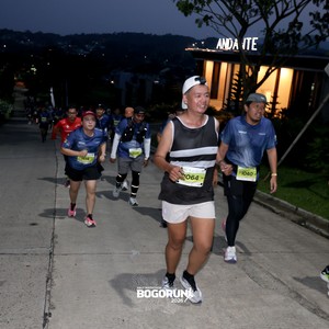 Race photo from BOGORUN 2026