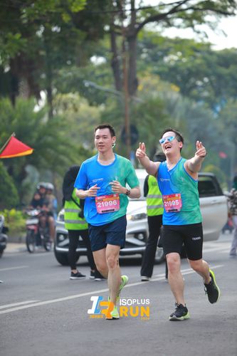 Race photo from Isoplus Run 2024 Surabaya