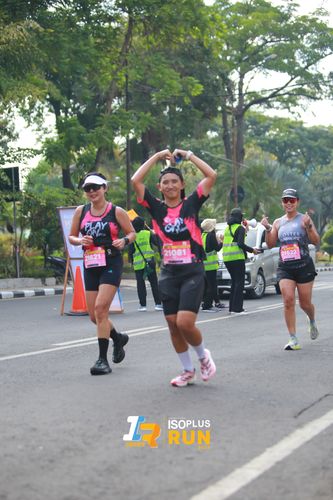 Race photo from Isoplus Run 2024 Surabaya