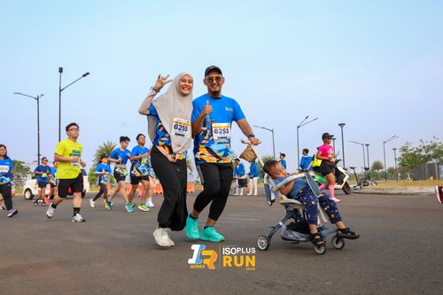 Race photo from ISOPlus Run 2024 Jakarta
