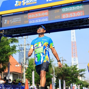 Race photo from SURABAYA ISOPLUS MARATHON 2026
