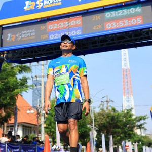 Race photo from SURABAYA ISOPLUS MARATHON 2026