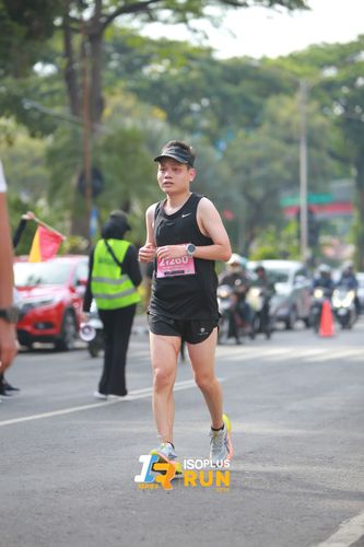 Race photo from Isoplus Run 2024 Surabaya