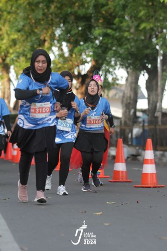 Race photo from Jabar Run 10K 2024