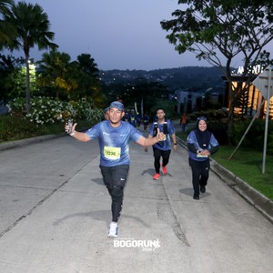 Race photo from BOGORUN 2026