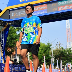 Race photo from SURABAYA ISOPLUS MARATHON 2026