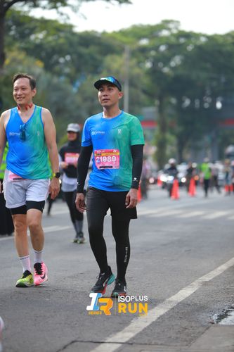 Race photo from Isoplus Run 2024 Surabaya