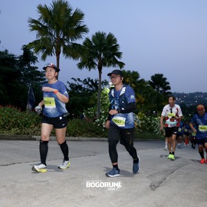 Race photo from BOGORUN 2026
