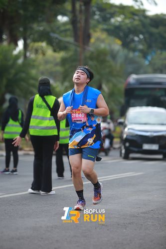 Race photo from Isoplus Run 2024 Surabaya