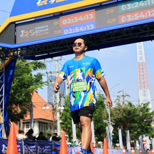 Race photo from SURABAYA ISOPLUS MARATHON 2026