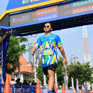 Race photo from SURABAYA ISOPLUS MARATHON 2026