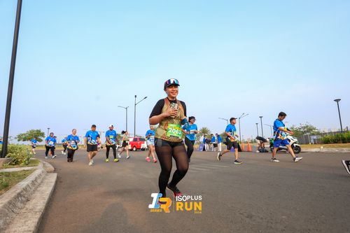 Race photo from ISOPlus Run 2024 Jakarta
