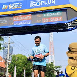Race photo from SURABAYA ISOPLUS MARATHON 2026