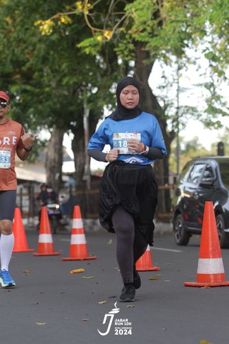 Race photo from Jabar Run 10K 2024