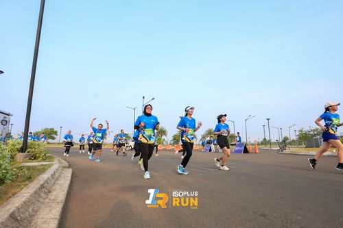 Race photo from ISOPlus Run 2024 Jakarta