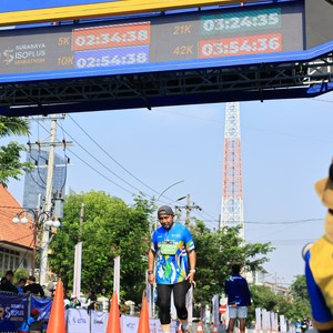 Race photo from SURABAYA ISOPLUS MARATHON 2026
