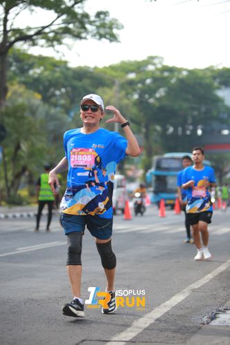 Race photo from Isoplus Run 2024 Surabaya