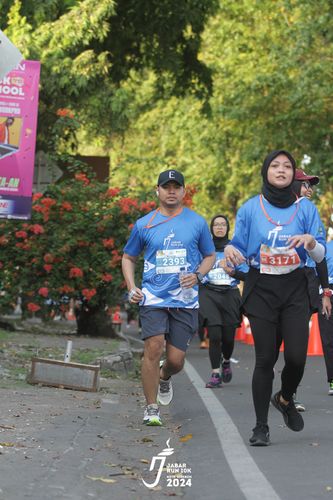 Race photo from Jabar Run 10K 2024