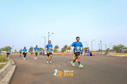 Race photo from ISOPlus Run 2024 Jakarta