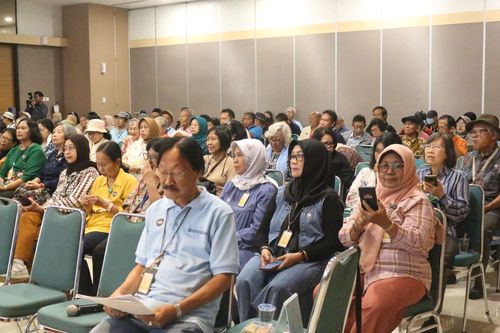Race photo from Seminar Kesehatan : Coba Dengar Keluhan Tulang Kita