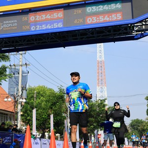 Race photo from SURABAYA ISOPLUS MARATHON 2026