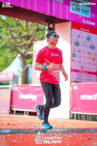 Race photo from Smartfren Run 2025 