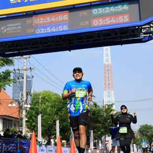 Race photo from SURABAYA ISOPLUS MARATHON 2026