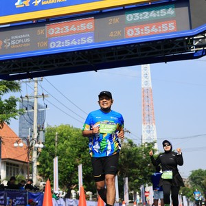 Race photo from SURABAYA ISOPLUS MARATHON 2026