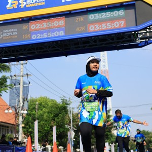 Race photo from SURABAYA ISOPLUS MARATHON 2026