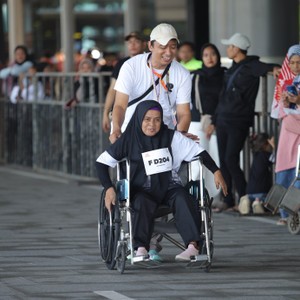 Race photo from KEDIRI HALF MARATHON 2026