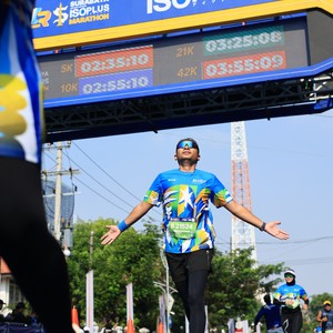 Race photo from SURABAYA ISOPLUS MARATHON 2026
