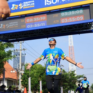 Race photo from SURABAYA ISOPLUS MARATHON 2026