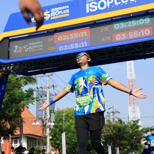 Race photo from SURABAYA ISOPLUS MARATHON 2026