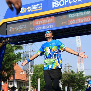 Race photo from SURABAYA ISOPLUS MARATHON 2026