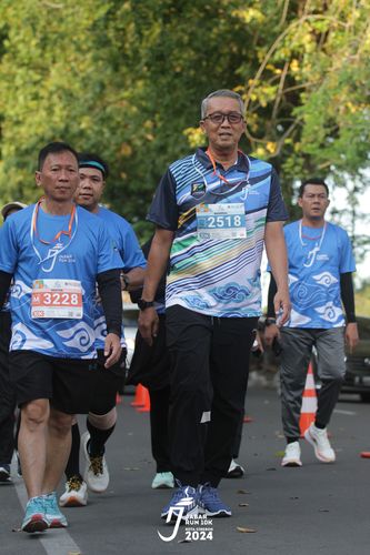 Race photo from Jabar Run 10K 2024