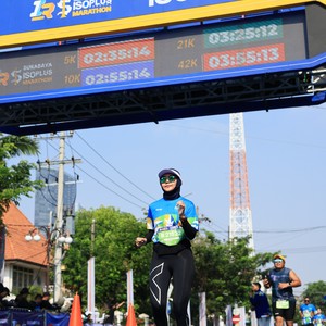 Race photo from SURABAYA ISOPLUS MARATHON 2026