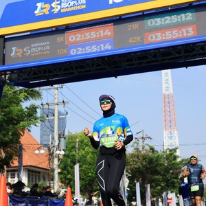 Race photo from SURABAYA ISOPLUS MARATHON 2026