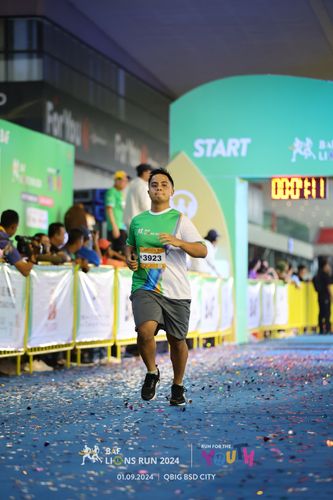 Race photo from BAF LIONS RUN 2024