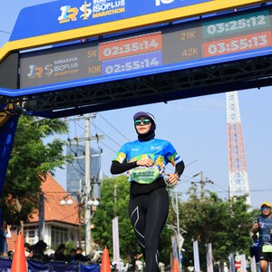 Race photo from SURABAYA ISOPLUS MARATHON 2026