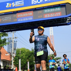Race photo from SURABAYA ISOPLUS MARATHON 2026