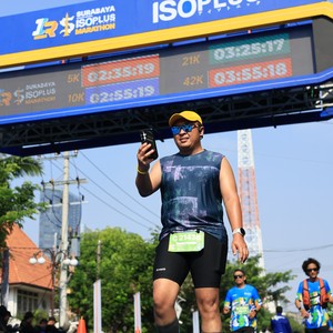 Race photo from SURABAYA ISOPLUS MARATHON 2026